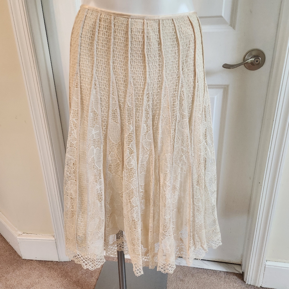 Strenesse Lace Skirt Size 8